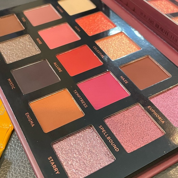 ‼️SOLD‼️ 3 Ace Beaute Eyeshadow Palettes - bundle - Picture 5 of 5